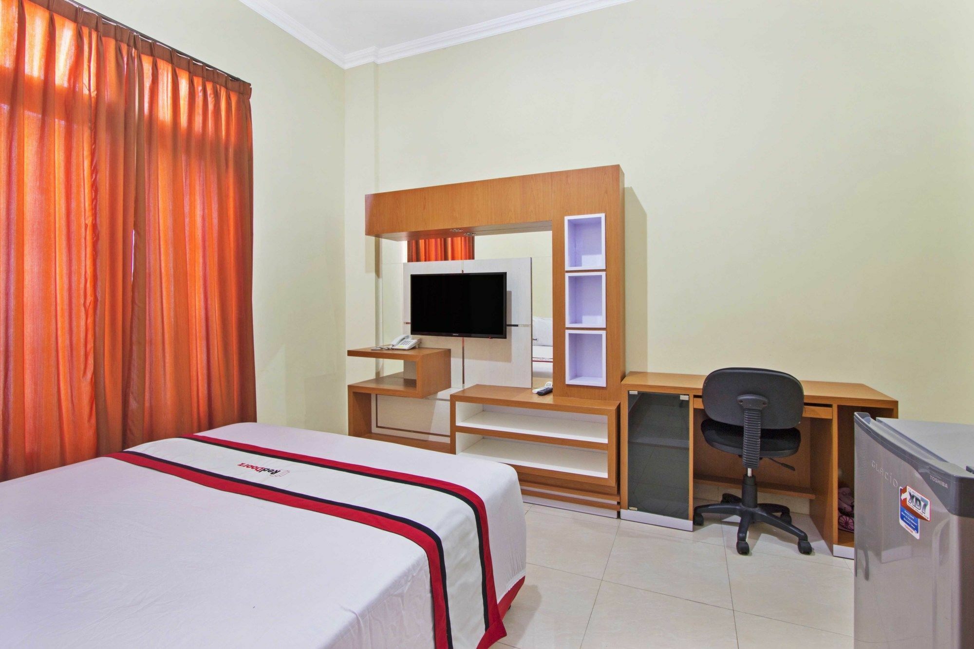Reddoorz @ Pogung Baru Hotel Kejayan Exterior photo